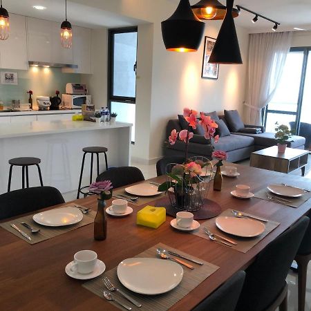 נוסג'יה Teega Residence @ Cosy Seafront Living מראה חיצוני תמונה